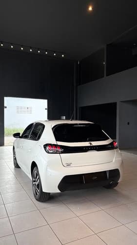 Peugeot 208 Griffe 1.6 Flex 16v 5p Mec. 2021