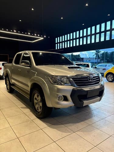 Toyota Hilux Cd 4x4 2.7 Aut 2014