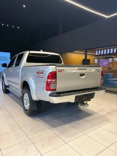 Toyota Hilux Cd 4x4 2.7 Aut 2014