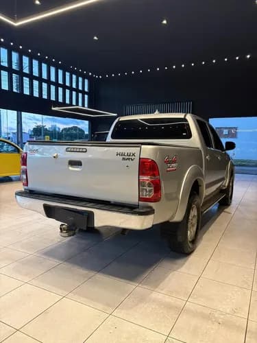 Toyota Hilux Cd 4x4 2.7 Aut 2014