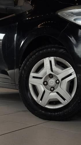 Chevrolet Onix Joy 1.0 2017